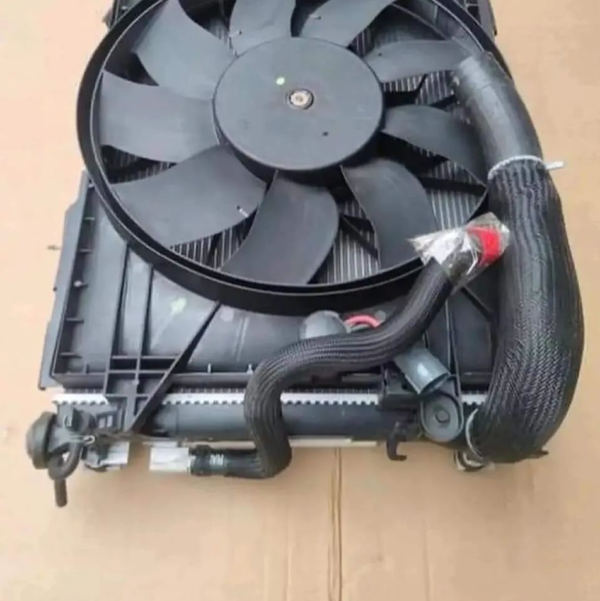 2015+ DODGE CHARGER/ CHALLENGER SET RADIATORS | Dodge auto spare parts